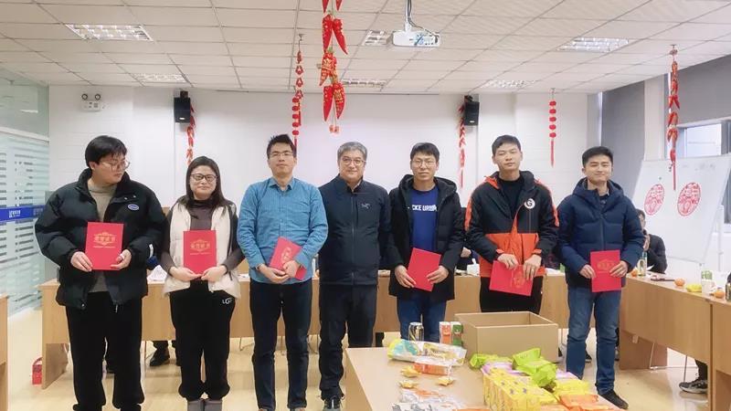 喜迎新春 共话未来 | 蓝科举行2022年迎新春茶话会，伴您一起过新年
