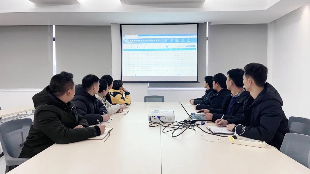 环境气象保障专题系列(二)| 安徽蓝科开展安徽省春节期间高速公路恶劣气象条件监测预警系统业务运维工作动员会